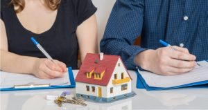 How to Sell a House When Undergoing Divorce